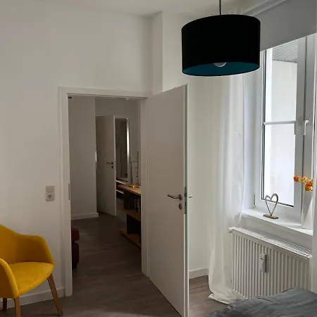 Schmuckstueck Im Herzen Rostocks Mit Gruener Oase Lejlighed *